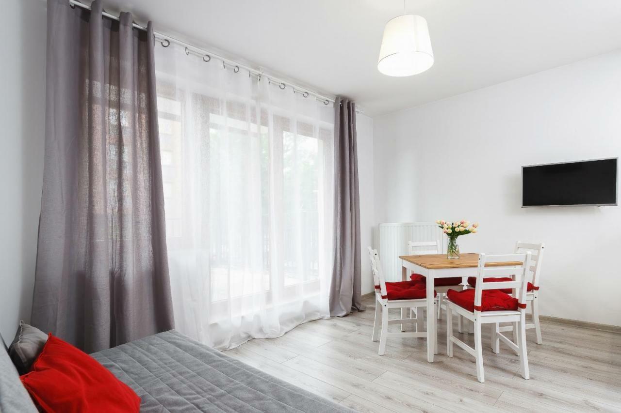 Apartments Claro II By Noclegi Renters Krakow Luaran gambar